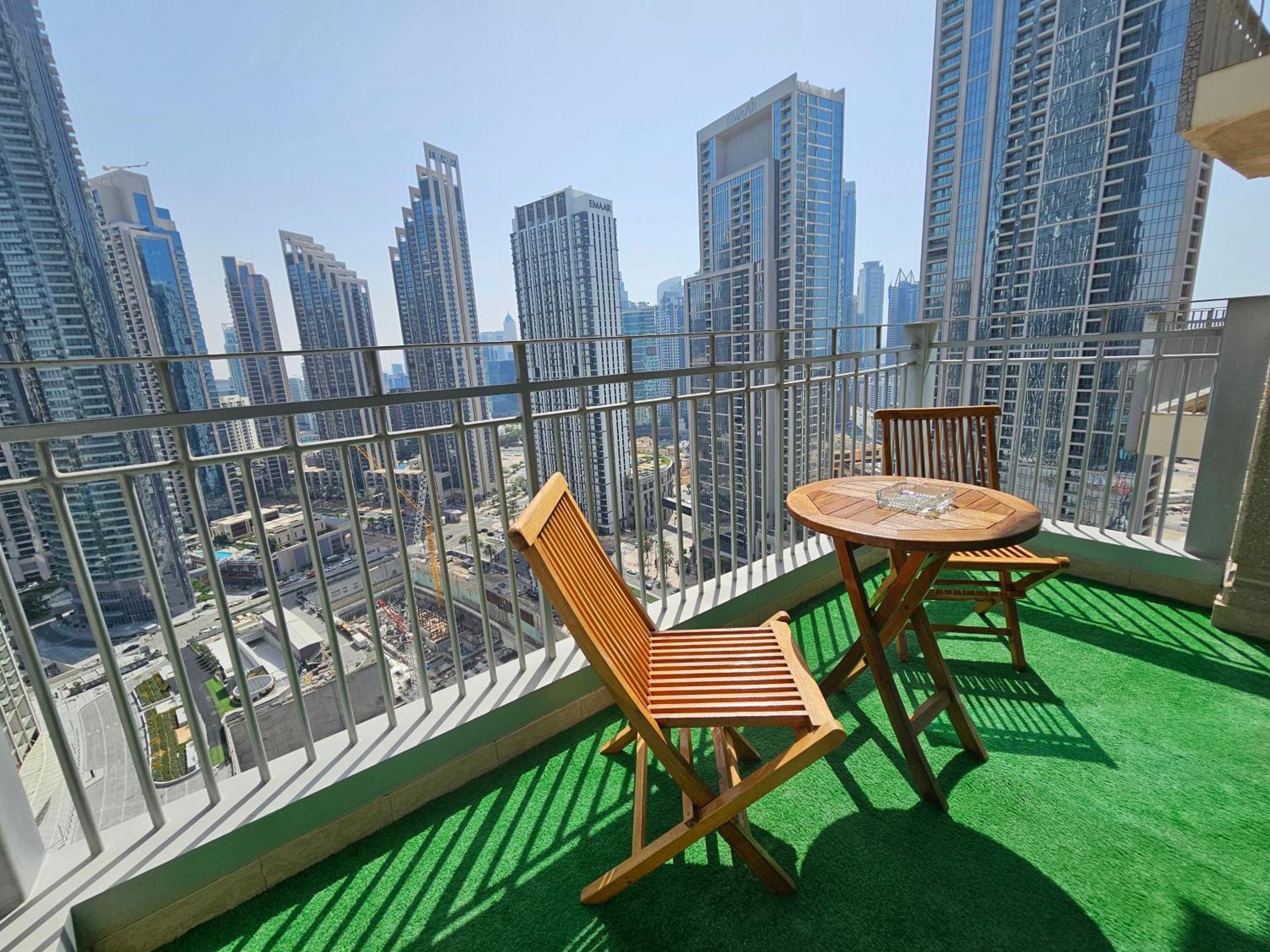 Trinity Holiday Homes - Standpoint Tower Downtown Dubai Exterior photo
